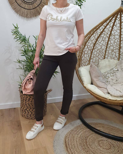 Pantalon marron foncé coupe confort taille haute
