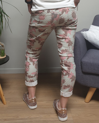 Pantalon vert d'eau fleurs roses et taupes