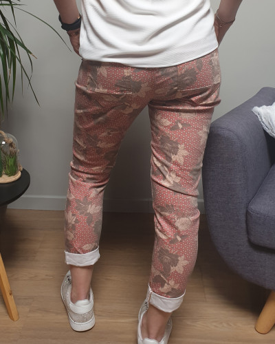 Pantalon corail fleurs bleiges et taupes