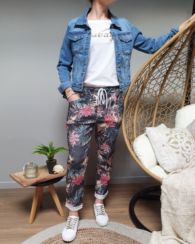 Pantalon fluide noir feuillages exotiques multicolores