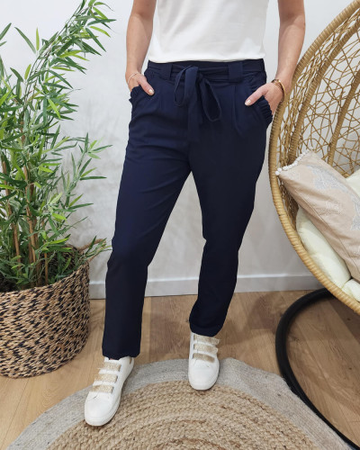 Pantalon femme fluide paper bag bleu marine poches à volants