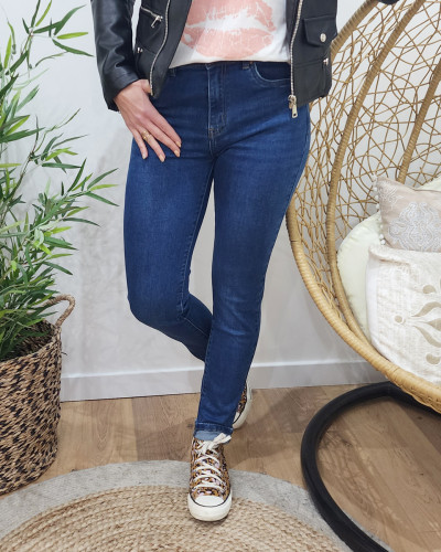 Jean femme bleu foncé slim coupe confort poches effet abimé