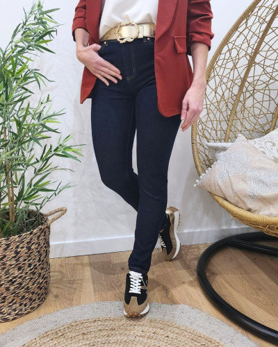 Jean femme brut foncé slim coupe confort
