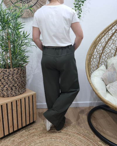 Pantalon femme élastiqué coupe droite et poches