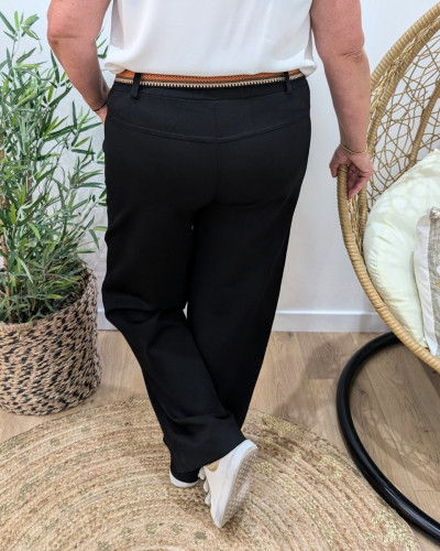 Pantalon femme élastiqué coupe droite et poches
