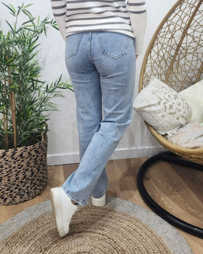 Jean femme bleu clair droit coupe confort 25319