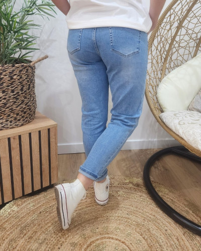 Jean femme coupe mom bleu clair 