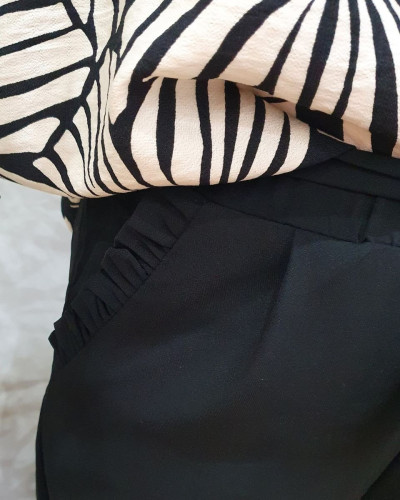 Pantalon femme fluide noir poches froncées