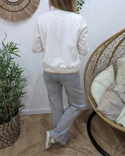 Jean femme gris clair délavé wide leg coupe confort