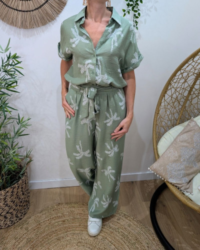 Pantalon fluide femme vert amande palmiers blancs
