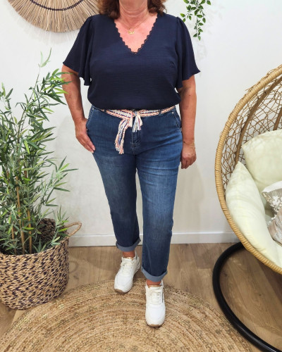 Jean femme élastiqué grande taille bleu moyen ceinture brodée