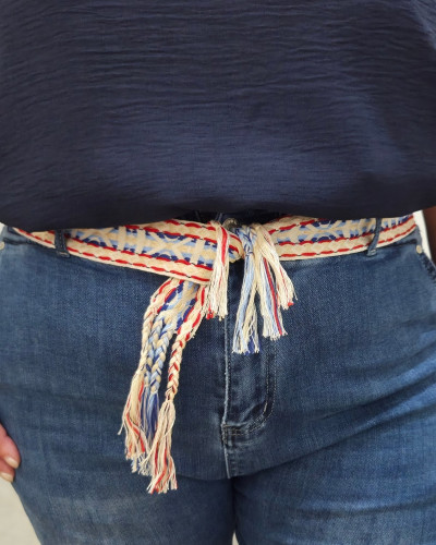 Jean femme élastiqué grande taille bleu moyen ceinture brodée