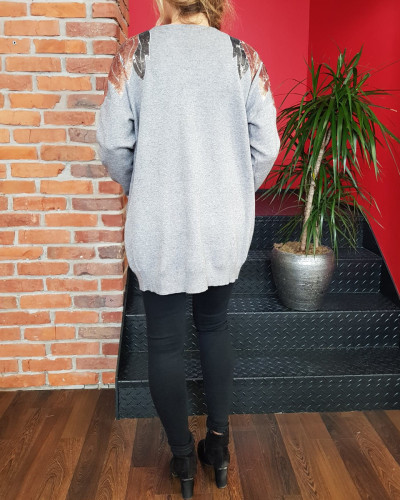 Gilet long gris épaules ailes en sequins cuivrées et argent