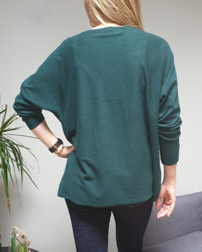 Pull fin vert foncé plumes de strass argents et cuivrés