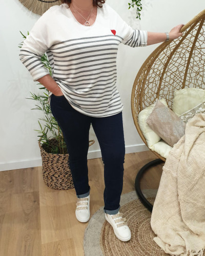 Pull marinière oversize gris et blanc coeur rouge