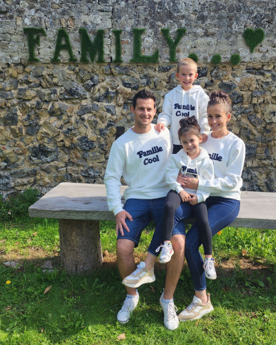 Sweat blanc broderie Famille Cool
