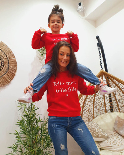 Sweat femme rouge broderie Telle mère telle fille