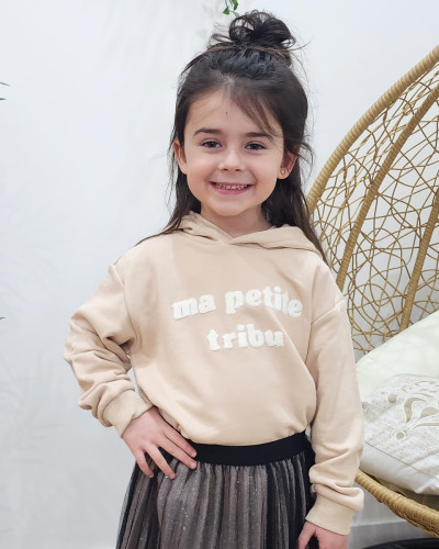 Sweat enfant beige broderie blanche Ma petite tribu