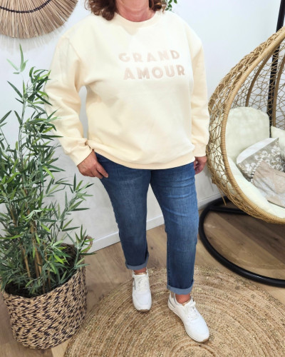 Sweat femme beige sans capuche broderie Grand Amour