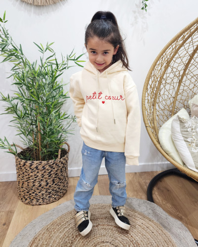 Sweat enfant à capuche beige broderie Petit cœur