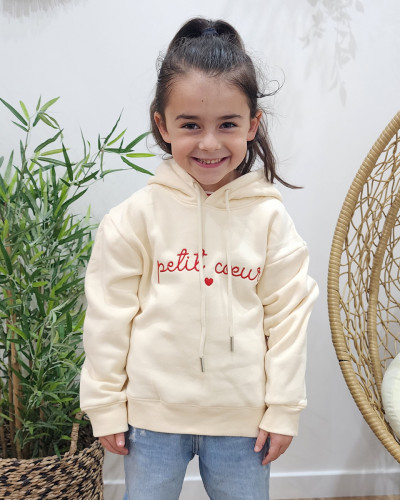 Sweat enfant à capuche beige broderie Petit cœur