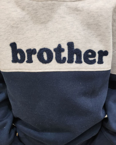Sweat à capuche enfant gris et bleu marine Brother