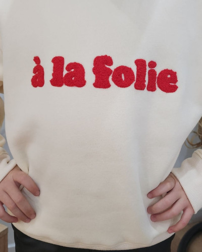 Sweat enfant beige A la folie rouge