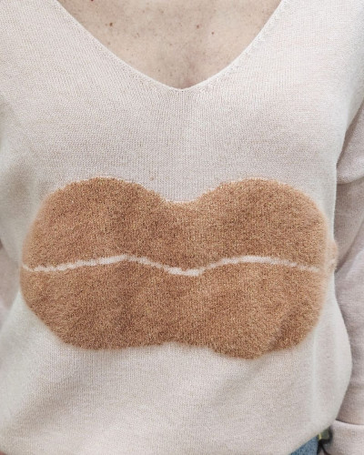 Pull femme col V bouche