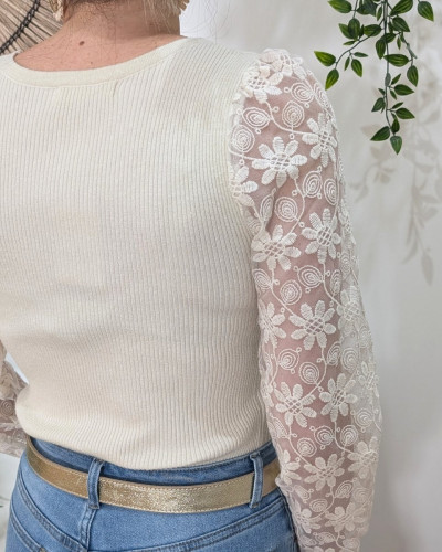 Pull fin femme beige pailleté manches voile brodées