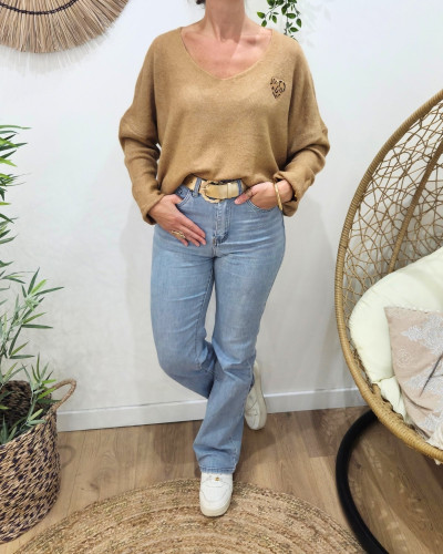 Pull femme uni coeur léopard brodé