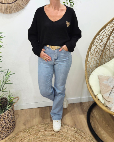 Pull femme uni coeur léopard brodé