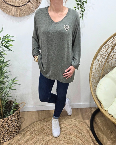 Pull femme oversize coeur léopard