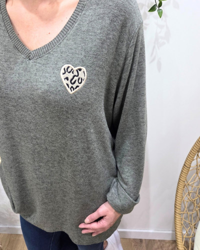 Pull femme oversize coeur léopard