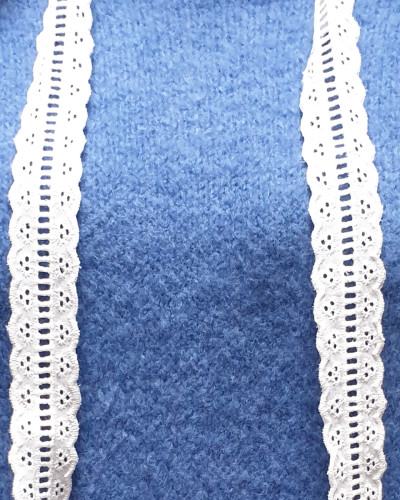 Robe à capuche bleu indigo et cordons brodés blancs