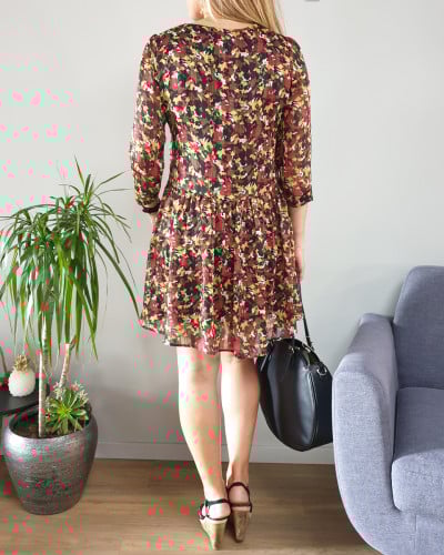 Robe noire à fleurs rouges best sale