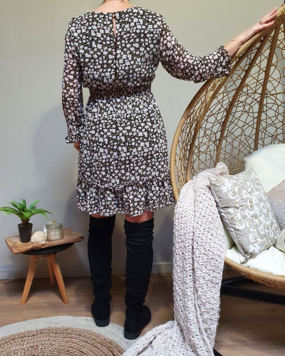 Robe volants fluide noire petites fleurs roses et blanches 15462