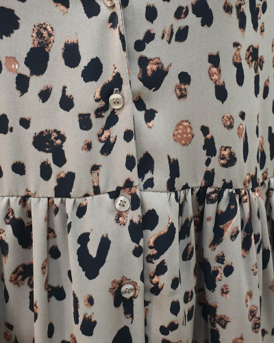 Robe chemise kaki motif léopard noir camel