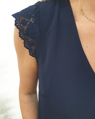 Robe droite bleu marine manches et dos dentelle 18857