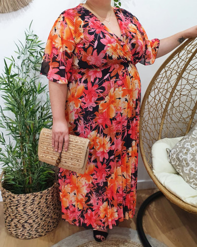 Robe longue plissée grande taille fleurie orange et rose