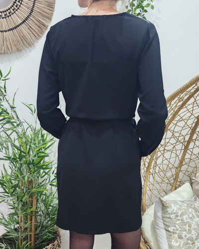 Robe femme unie noire droite manches longues