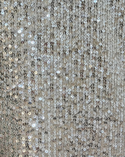 Robe femme beige sequins argentés