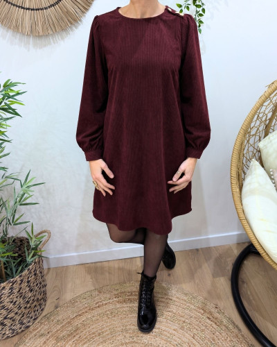 Robe femme rouge bordeaux velours côtelé boutons dorés épaule