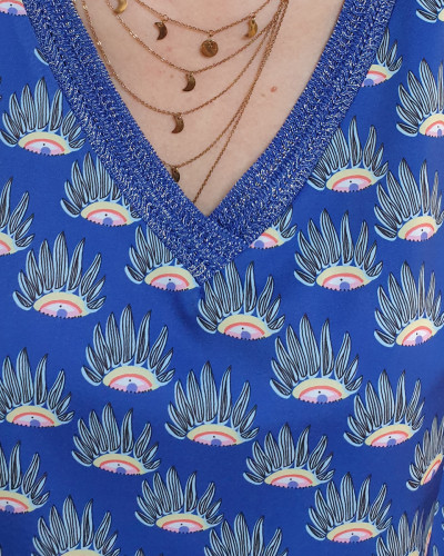 Blouse grande taille bleu roi motifs à plumes multicolores