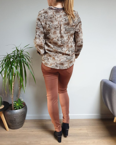 Blouse imprim python marron col V paillet 15084