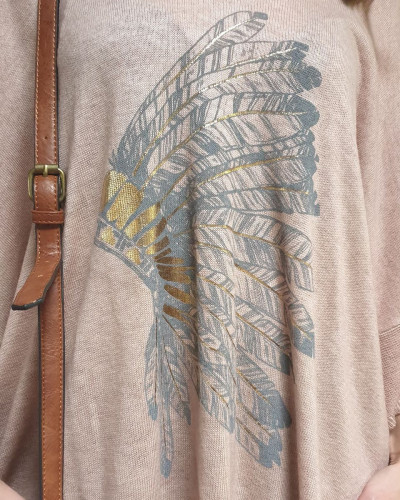T-Shirt vieux rose coiffe indienne grise et dorée