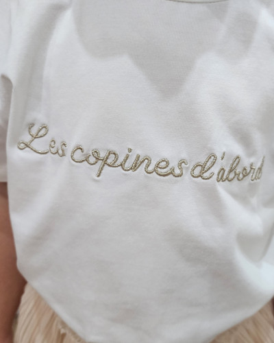 T-Shirt enfant champagne Les copines d'abord doré