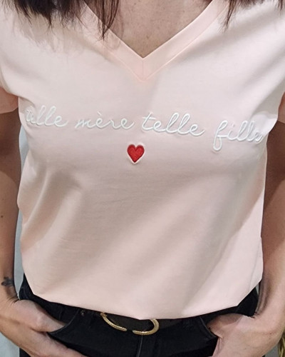 T-Shirt femme rose poudré Telle mère telle fille blanc