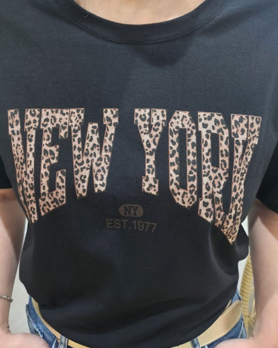 T-Shirt femme noir NEW YORK léopard