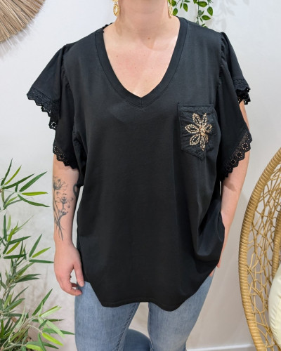 T-Shirt femme oversize manches brodées poche fleur strass