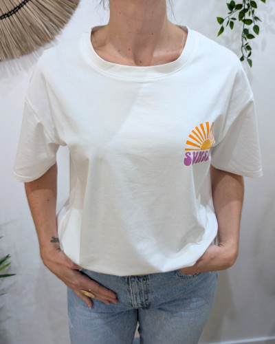 T-Shirt femme blanc forever chasing sunsets multicolore